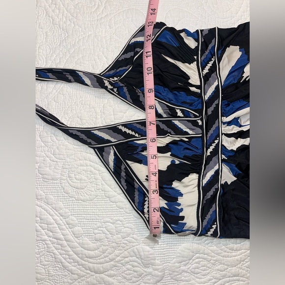 BCBGMaxazria Abstract Halter Dress Size XS - Picture 6 of 7